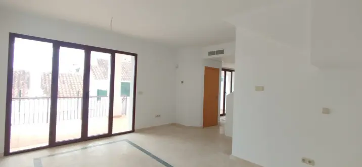 Продажа таунхауса в Doña Julia 0