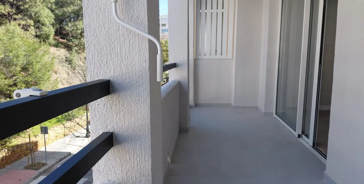 Sale of middle floor apartment in Marbella 21