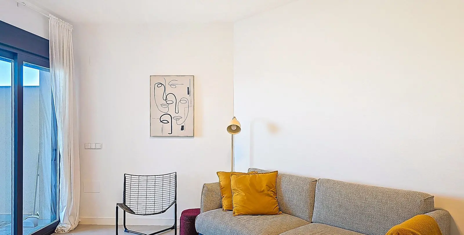 Sale of penthouse in Valle-Niza 9