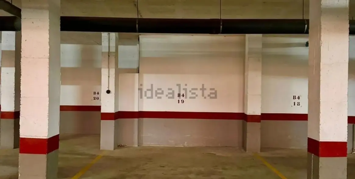 Продажа апартаментов на среднем этаже в Torrequebrada 33