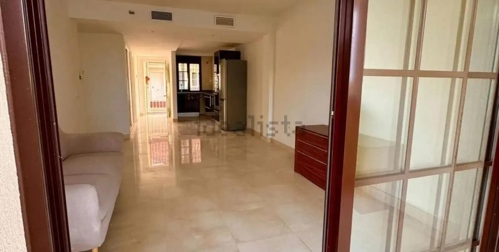 Venta de apartamento en planta media en Torrequebrada 28