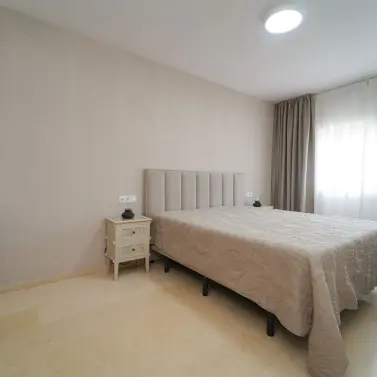 Sale of penthouse in Elviria