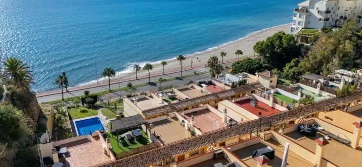 Venta de ático en Carvajal 1