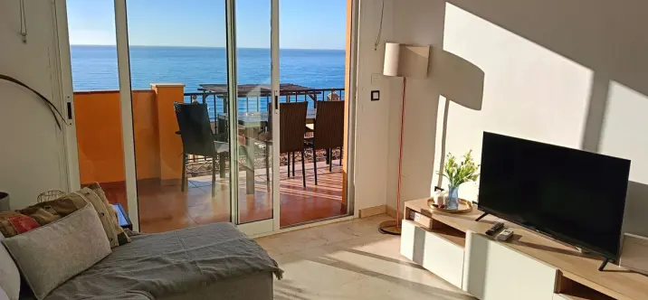 Venta de ático en Carvajal 4