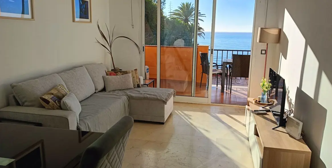 Sale of penthouse in Carvajal 8