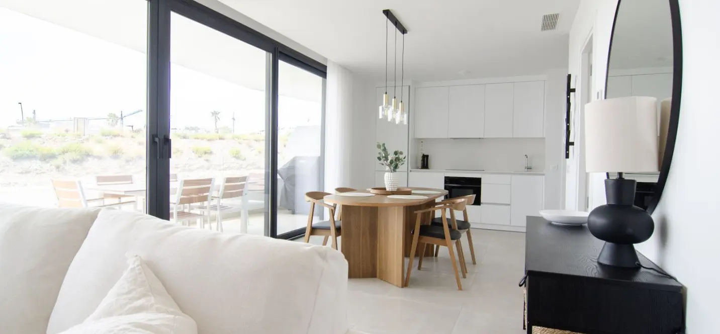 Venta de apartamento en planta media en Fuengirola 0