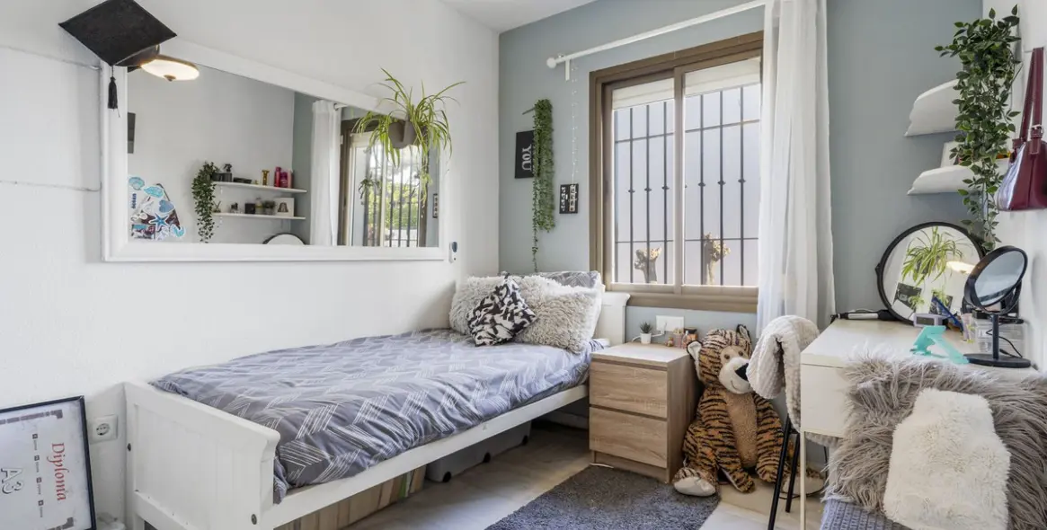 Venta de adosado en Cerros del Aguila 20