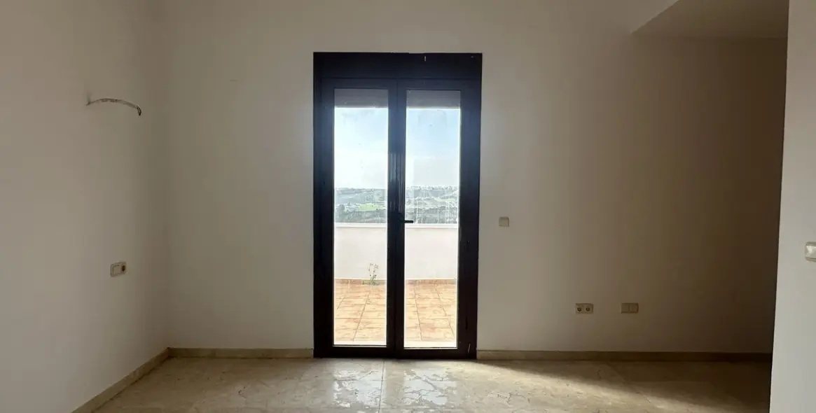 Venta de adosado en Doña Julia 21