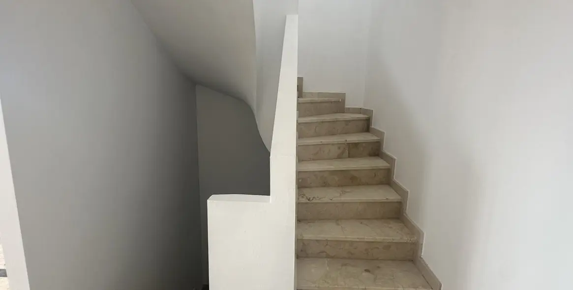 Venta de adosado en Doña Julia 41