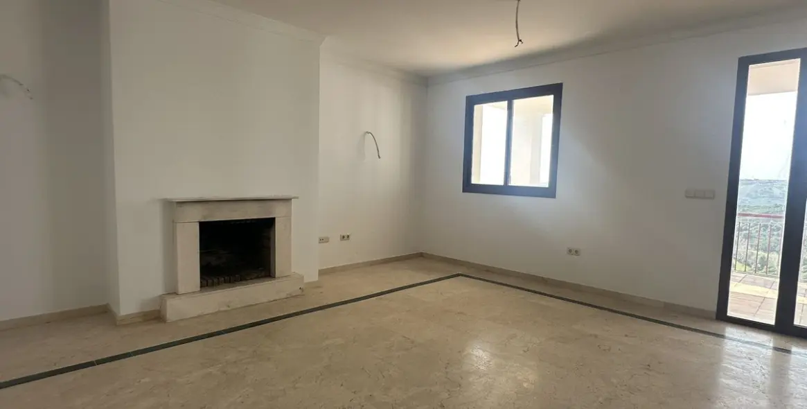 Venta de adosado en Doña Julia 44