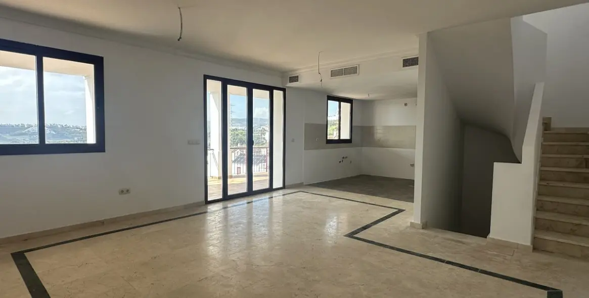 Venta de adosado en Doña Julia 45