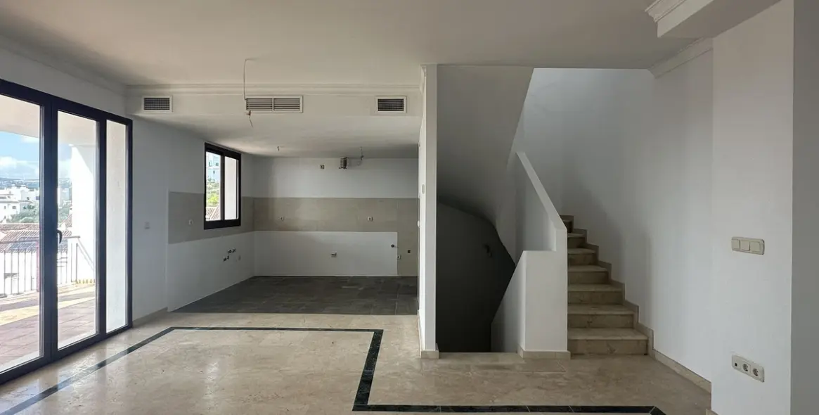 Venta de adosado en Doña Julia 46