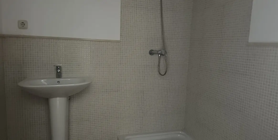 Venta de adosado en Doña Julia 54