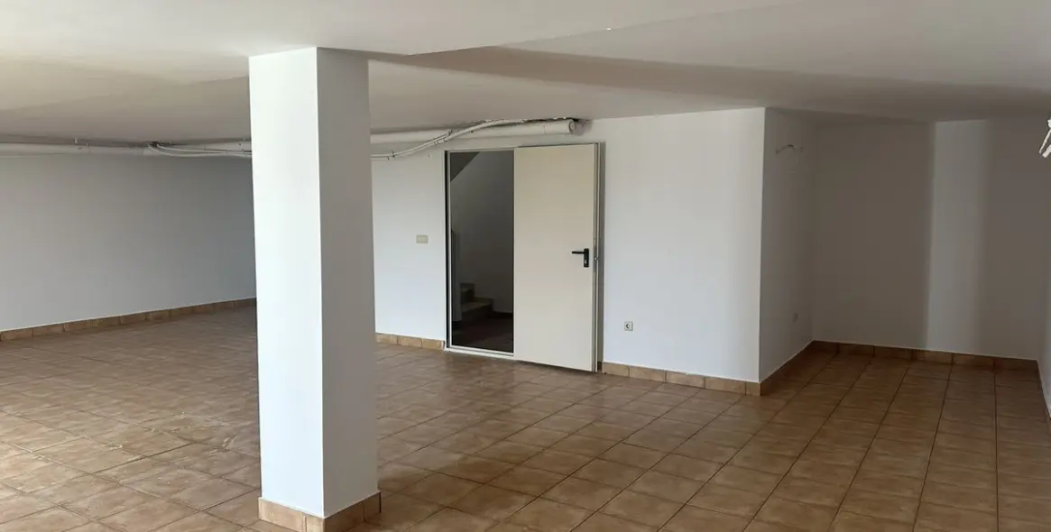 Venta de adosado en Doña Julia 58