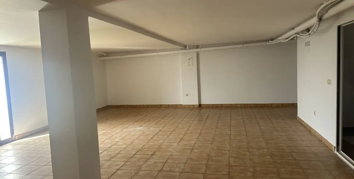 Venta de adosado en Doña Julia 60