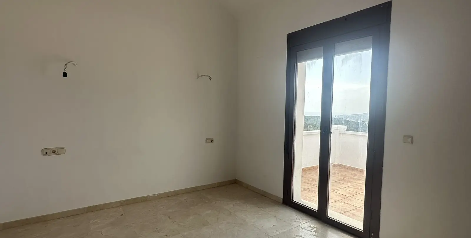 Venta de adosado en Doña Julia 14