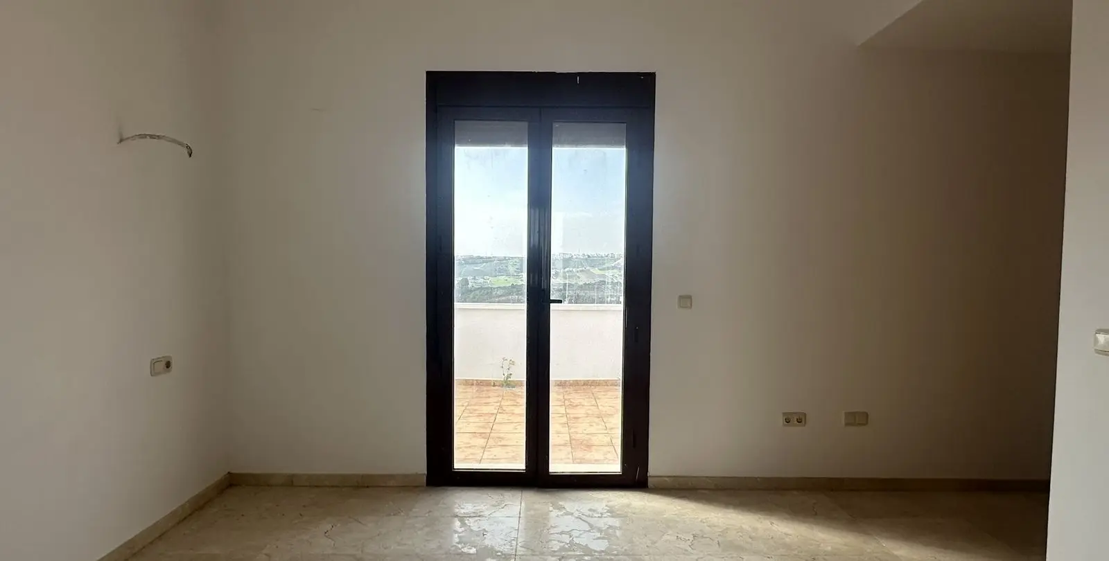Venta de adosado en Doña Julia 21