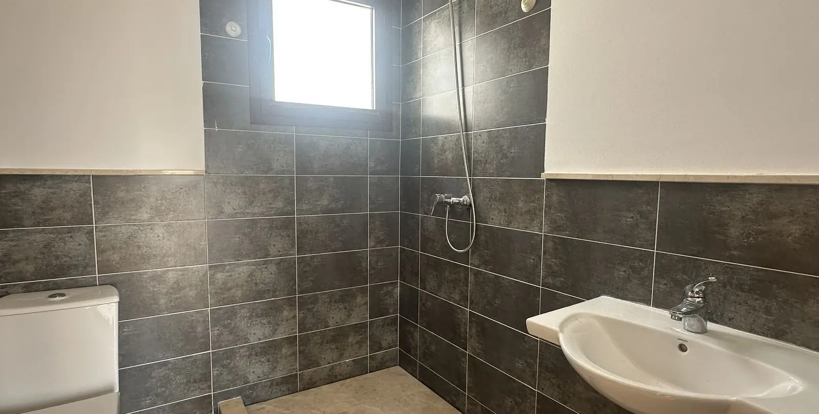 Venta de adosado en Doña Julia 27