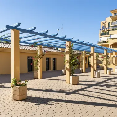 Venta de apartamento en planta media en San Pedro de Alcántara