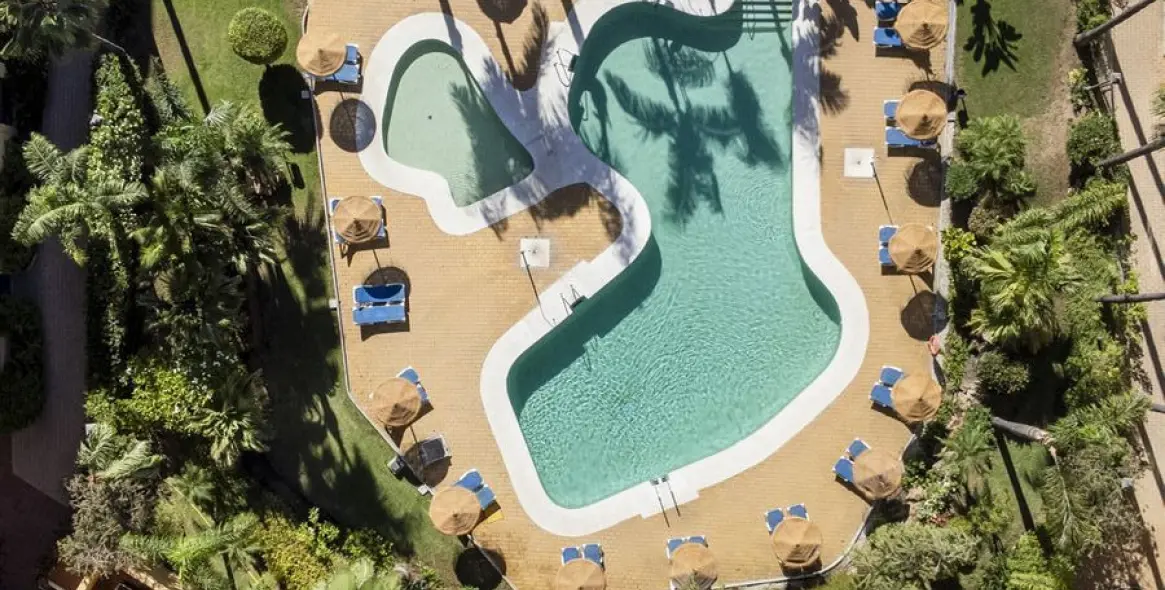 Продажа апартаментов на среднем этаже в San Pedro de Alcántara 3