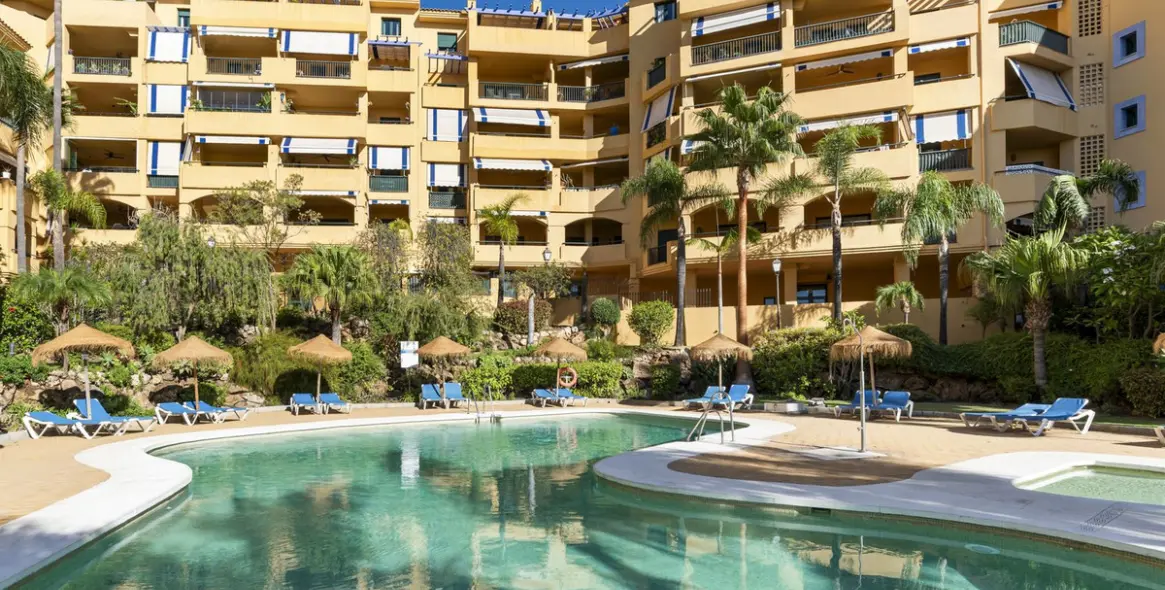 Продажа апартаментов на среднем этаже в San Pedro de Alcántara 5