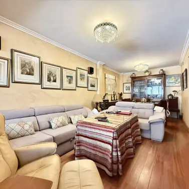 Venta de casa pareada en Estepona