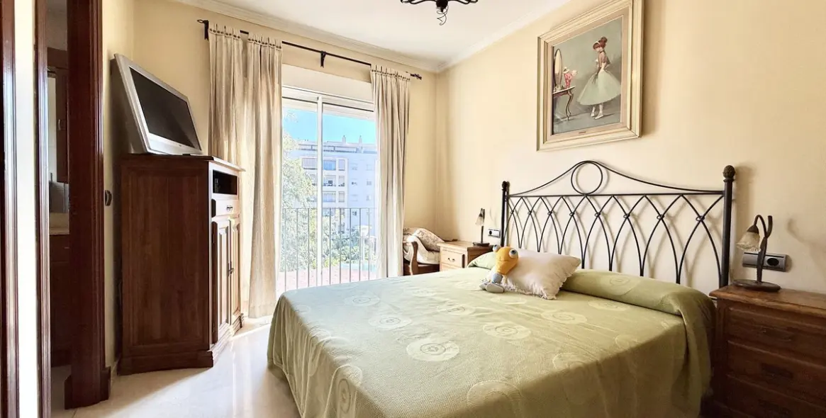 Venta de casa pareada en Estepona 20