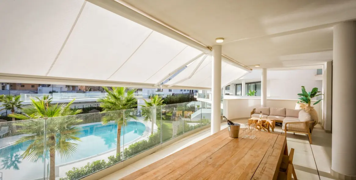 Venta de apartamento en planta media en Fuengirola 2