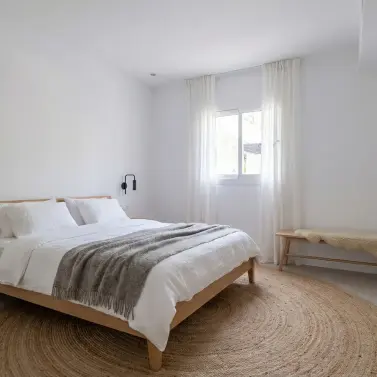 Venta de apartamento en planta media en La Quinta