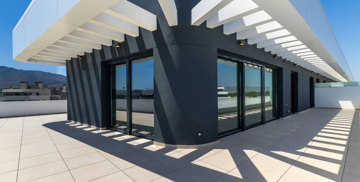 Venta de ático en Playamar 3