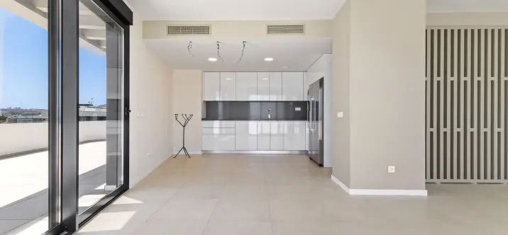 Venta de ático en Playamar 4