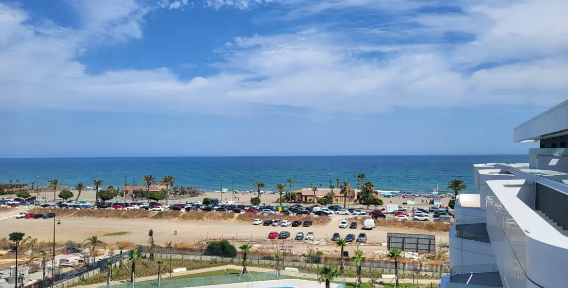 Sale of penthouse in Playamar 26