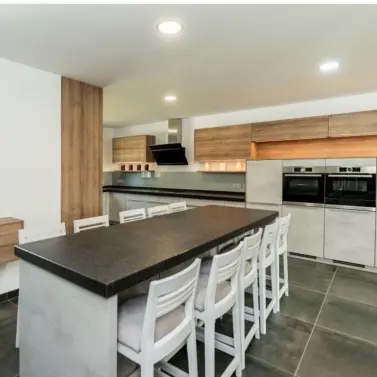 Venta de villa independiente en Nueva Andalucía