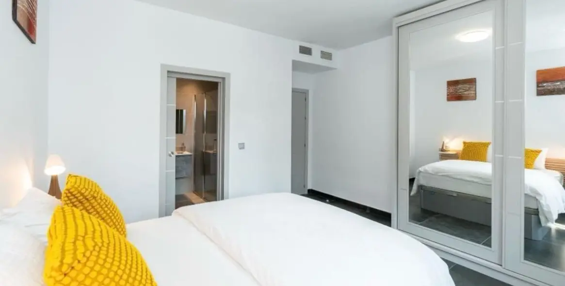 Venta de villa independiente en Nueva Andalucía 16