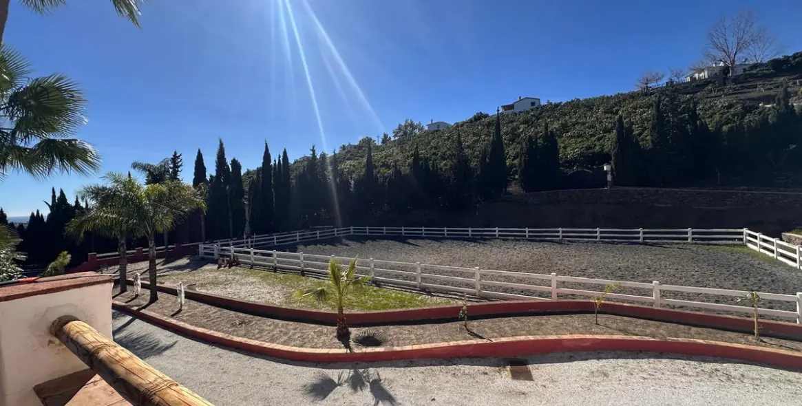 Venta de finca - cortijo en Málaga Este 1