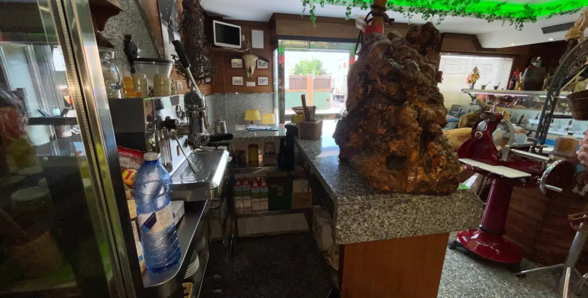 Long-term rent of business in Puerto de la Torre 11