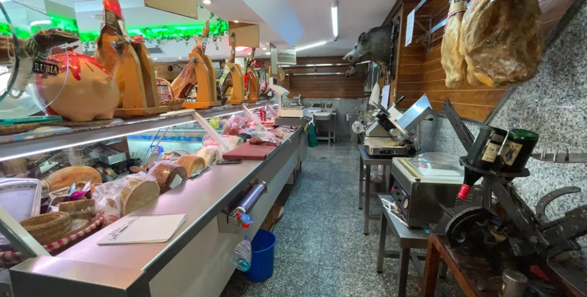 Long-term rent of business in Puerto de la Torre 14