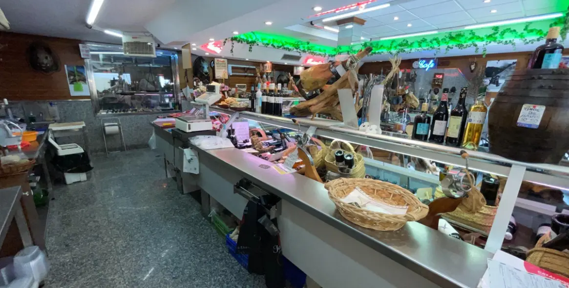 Long-term rent of business in Puerto de la Torre 19