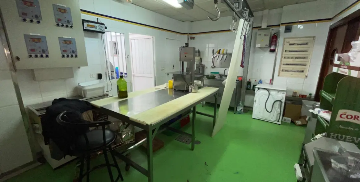 Long-term rent of business in Puerto de la Torre 26