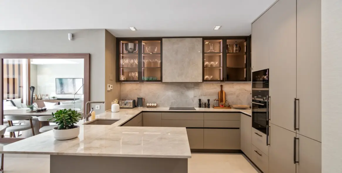 Alquiler a largo plazo de villa independiente en The Golden Mile 27