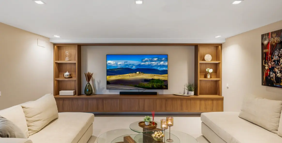 Long-term rent of detached villa in The Golden Mile 25