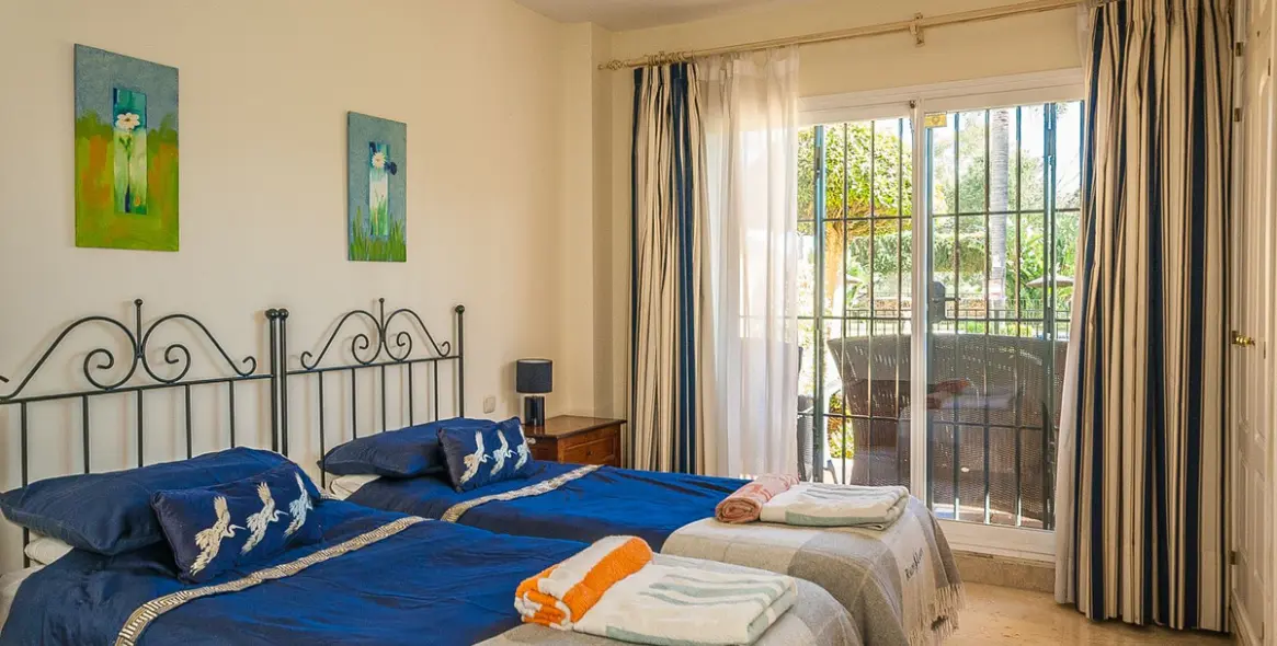 Продажа апартаментов на первом этаже в Elviria 6