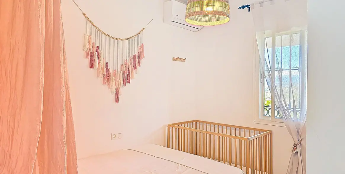 Sale of detached villa in Arenas 20