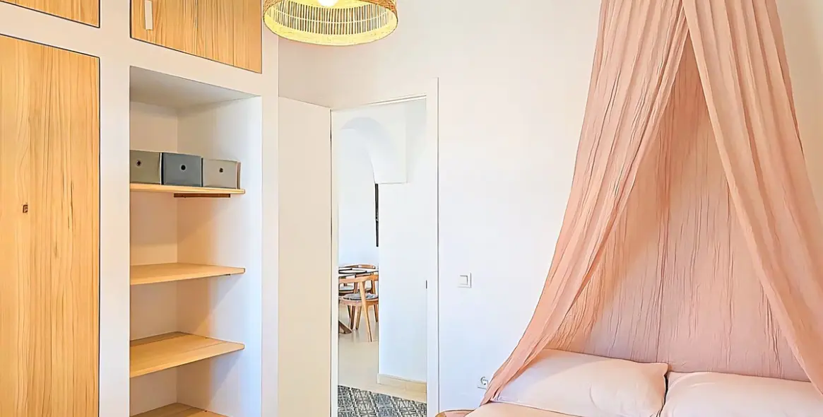 Sale of detached villa in Arenas 21