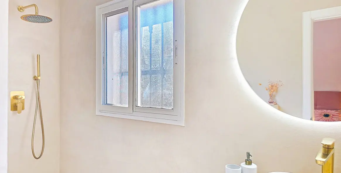 Sale of detached villa in Arenas 32