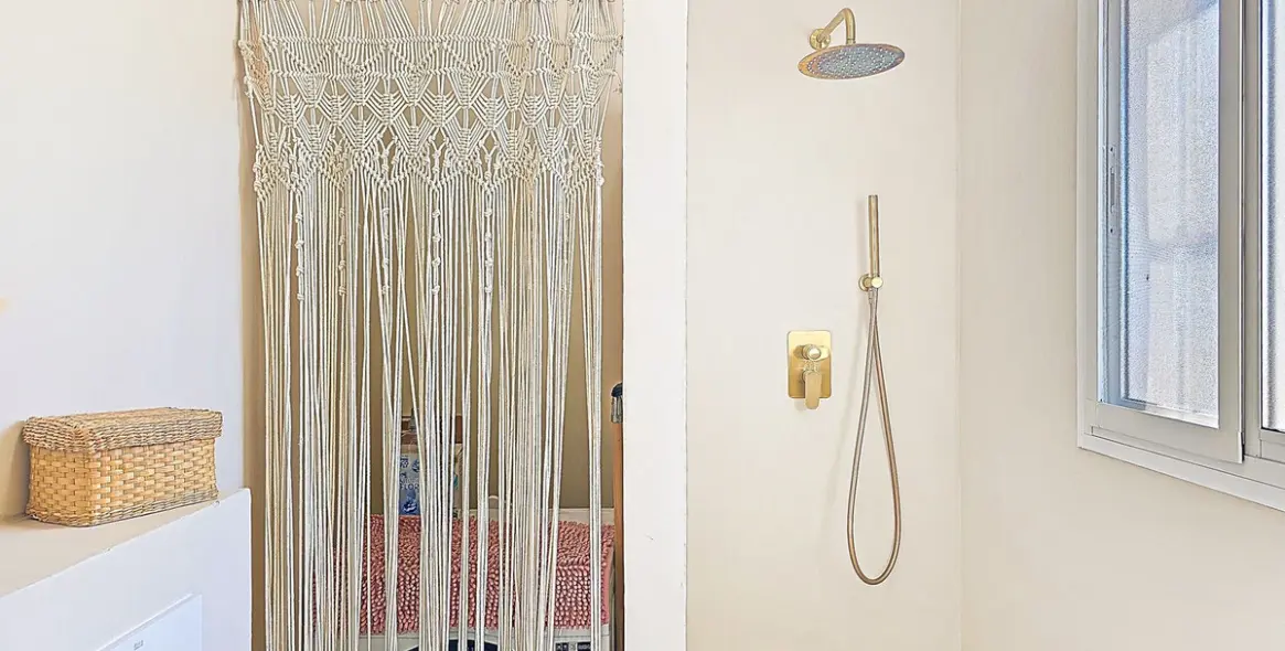 Sale of detached villa in Arenas 33