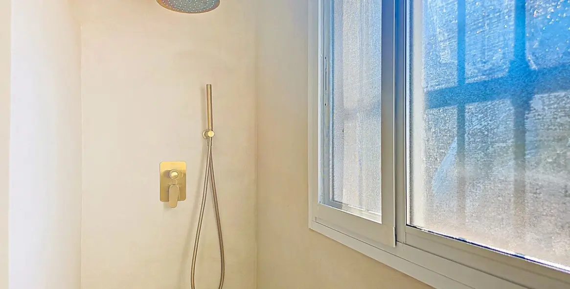 Sale of detached villa in Arenas 34