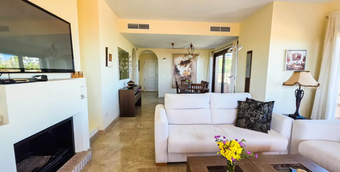 Sale of penthouse in La Duquesa 18