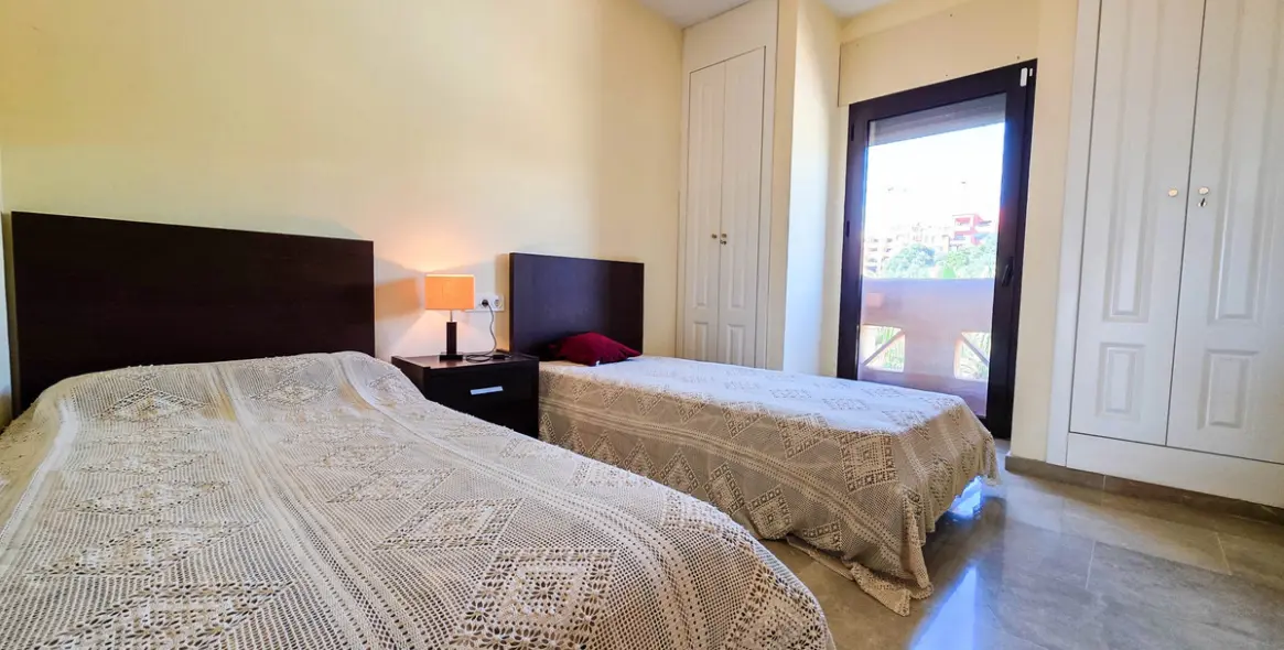 Продажа пентхауса в La Duquesa 23