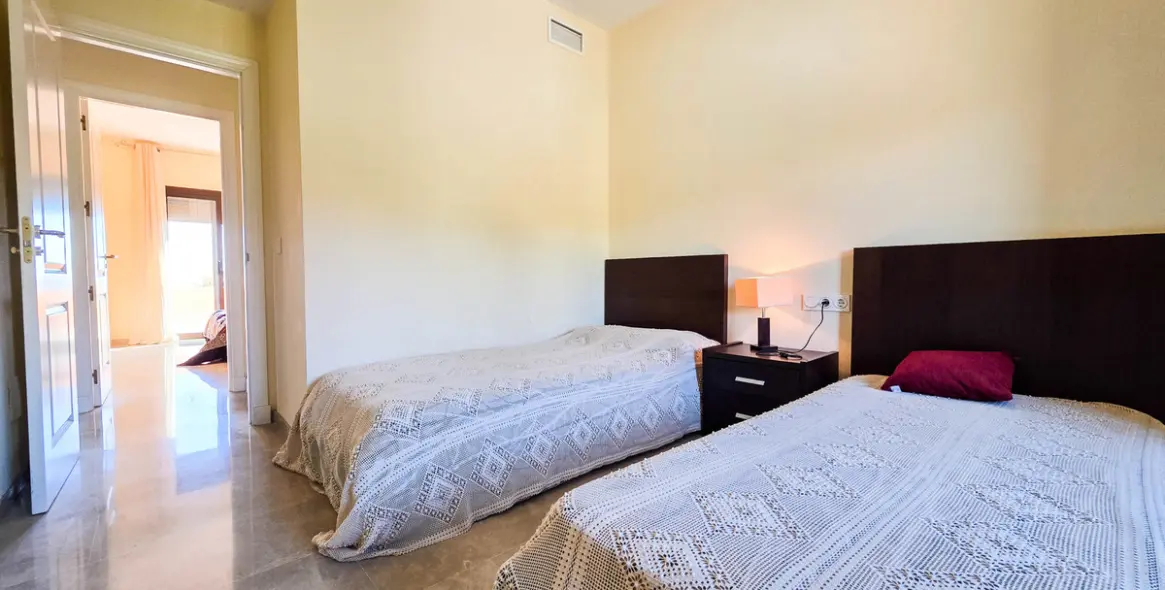 Продажа пентхауса в La Duquesa 24